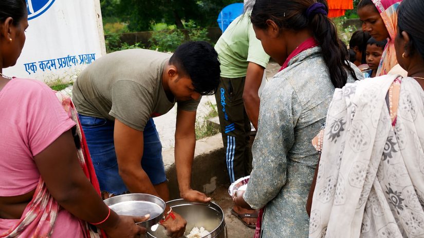 Emergency Food Distribution During Floods of Delhi 2025